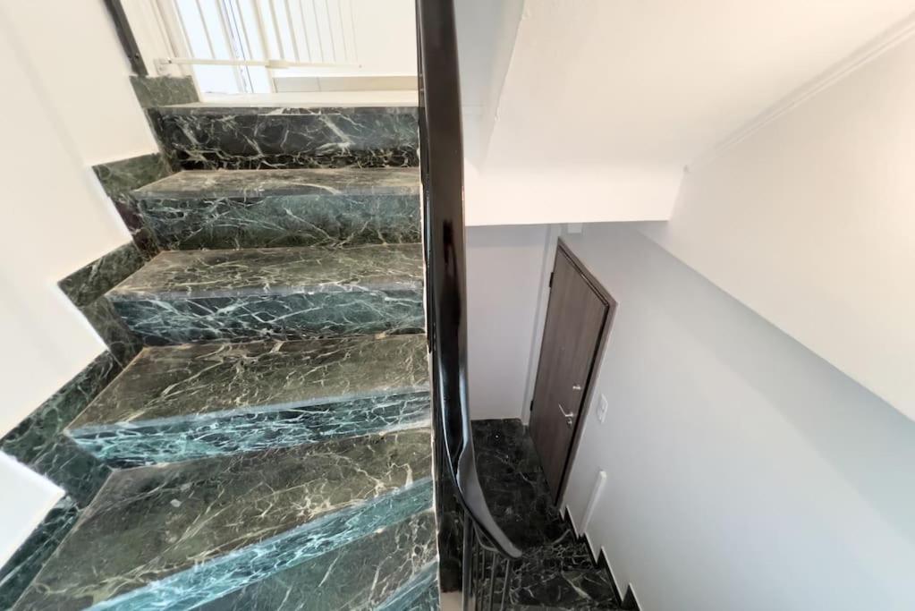 Spacious Penthouse Near Downtown Athen Exterior foto